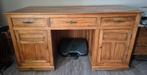 Houten bureau pitchpine hoogte 76, breedte 63, lengte 143, Ophalen, Gebruikt, Bureau