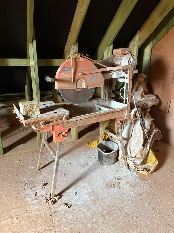 Norton clipper 2021 steenzaagmachine, Doe-het-zelf en Bouw, Gereedschap | Slijpmachines, Zo goed als nieuw, Overige typen, Ophalen