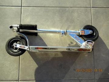 Trottinette Enfant beschikbaar voor biedingen