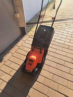 Black en decker grasmachine, Tuin en Terras, Grasmaaiers, Ophalen, Zo goed als nieuw