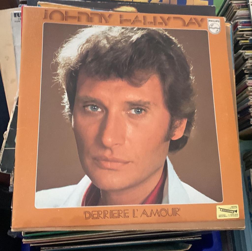 Vinyl van Johnny Hallyday - Achter de liefde, Cd's en Dvd's, Vinyl | Rock, Gebruikt, Poprock, Overige formaten, Verzenden