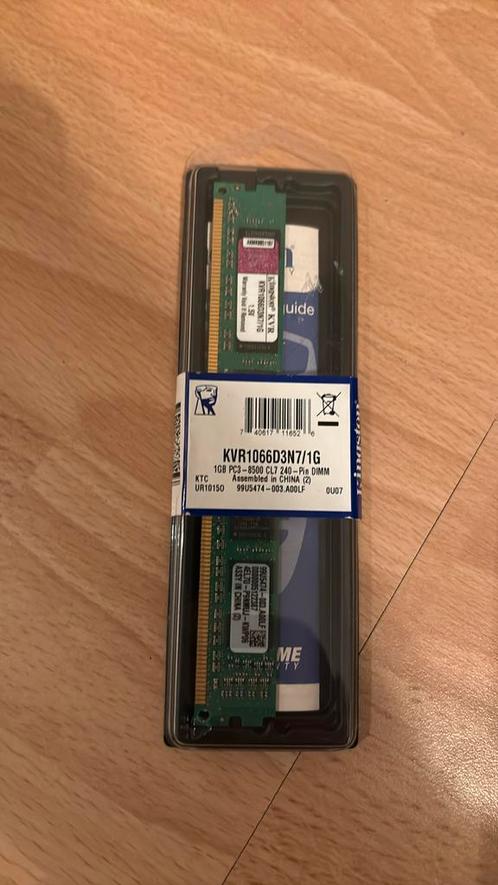 Kingston Technology ValueRAM, Informatique & Logiciels, Mémoire RAM, Comme neuf, DDR3, Enlèvement ou Envoi