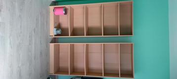 Boekenkast (Billy) beschikbaar voor biedingen