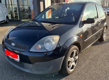 Ford Fiësta 2006 1.3 benzine 178.000 km Gekeurd vvk! beschikbaar voor biedingen