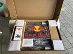 Neon Red Bull sign, krijtbord en ijsemmer, Ophalen