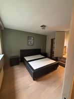 Sommier à ressorts double avec tables de chevet, Maison & Meubles, Comme neuf, Enlèvement, 180 cm, 200 cm