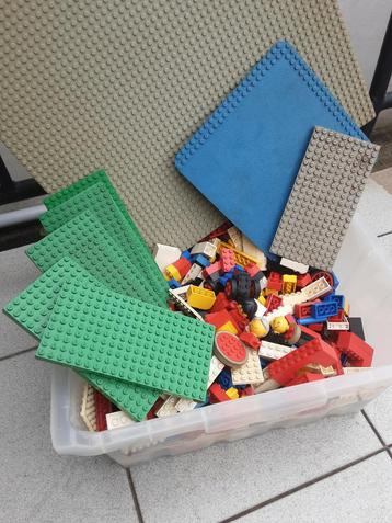 Lot lego jaren 70 ! BEKIJK DE FOTO'S  beschikbaar voor biedingen