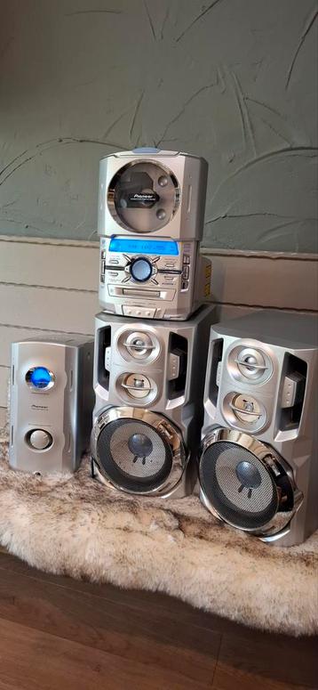 Pioneer super mooie hifi toren.  beschikbaar voor biedingen