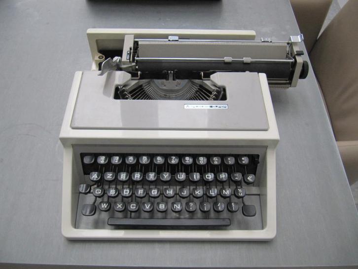 antieke, vintage typemachine, schrijfmachine, merk Mercedes, Diversen, Typemachines, Gebruikt, Ophalen