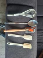 1 lot keukengerij, Ophalen