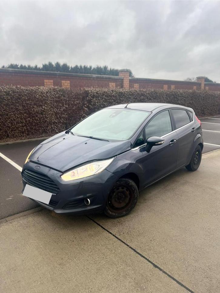 Ford Fiesta Diesel 1.5 TDCi — 2015 — 182.000 km — 1.800€, Autos, Ford, Particulier, Diesel, Enlèvement