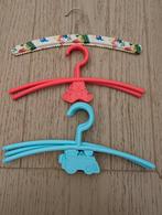 6 Baby/kinderkapstokjes, Kinderen en Baby's, Babykleding | Overige, Ophalen, Zo goed als nieuw