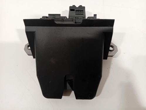 SLOTVANGER ACHTERKLEP ELEKTR. Volvo V40 (MV) (31440245), Auto-onderdelen, Carrosserie, Achterklep, Volvo, Gebruikt