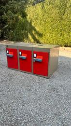Metalen kast met elektrische slotjes, Ophalen, Gebruikt