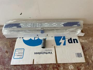 RVS/ Inox lage douchegoot + flens met 40mm zij-aansluiting beschikbaar voor biedingen