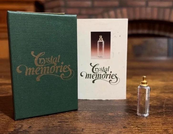 Swarovski Crystal Memories „Parfumflesje”, Verzamelen, Swarovski, Zo goed als nieuw, Ophalen of Verzenden