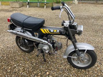 Honda DAX ST70