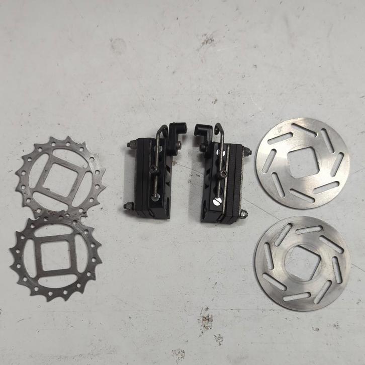 FG / Carson mechanische remklauwen, 4 schijven (Onroad, Baja, Hobby & Loisirs créatifs, Modélisme | Radiocommandé & Téléguidé | Voitures