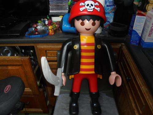Playmobil figuur Piraat met zwaard 62 cm groot, Kinderen en Baby's, Speelgoed | Playmobil, Gebruikt, Los Playmobil, Ophalen of Verzenden