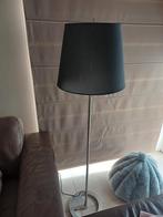 Staanlamp, Ophalen, Zo goed als nieuw