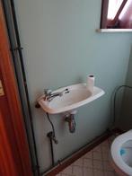 Klein lavabo'tje, Ophalen