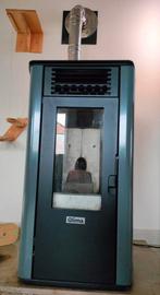 Qlima fiorina 74 S-Line, Ophalen, Zo goed als nieuw, Pelletkachel