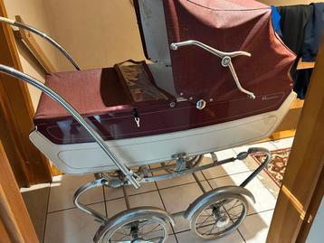 Riemersma kinderwagen  disponible aux enchères