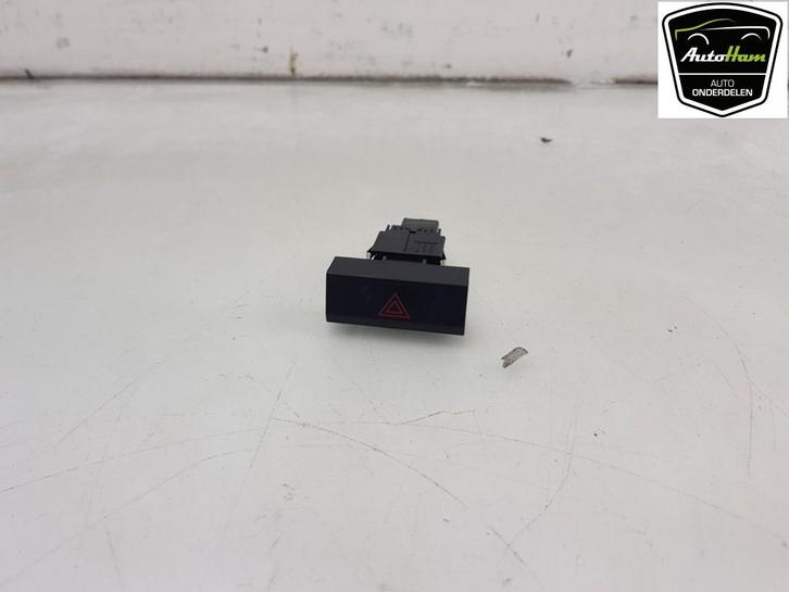 ALARMLICHTEN SCHAKELAAR Seat Leon (5FB) (01-2012/08-2020), Auto-onderdelen, Dashboard en Schakelaars, Seat, Gebruikt