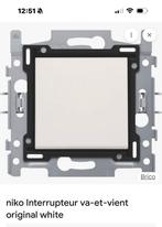 Niko switch komt en gaat wit negen vaste prijs, Doe-het-zelf en Bouw, Ophalen, Zo goed als nieuw, Schakelaar