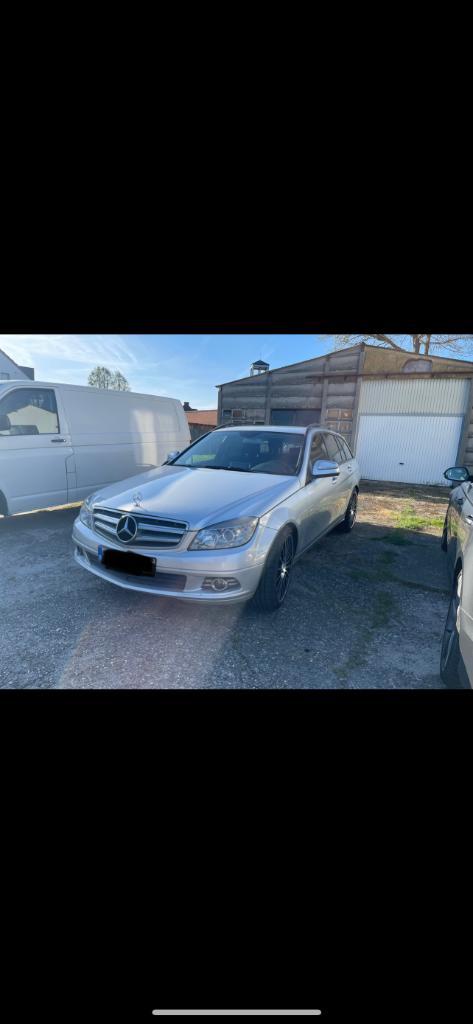 Mercedes w204 voor export, Auto's, Mercedes-Benz, Particulier, C-Klasse, Benzine, Euro 4, Break, 5 deurs, Handgeschakeld, Zilver of Grijs