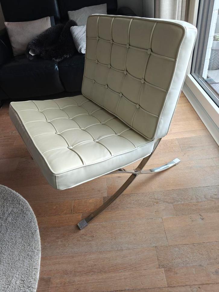 Barcelona design fauteuil – echt leer – RVS frame, Huis en Inrichting, Fauteuils, Ophalen