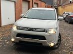 Mitsubishi Outlander 2.2 DI-D 4WD 7 plaatsen! Full. Euro 5, Euro 5, Outlander, Zwart, Wit