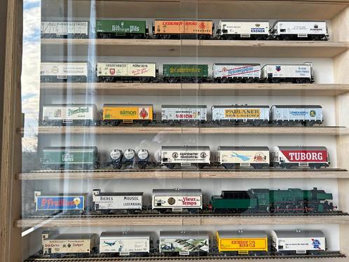 Vitrines + wagons + locs, Hobby & Loisirs créatifs, Trains miniatures | HO, Comme neuf, Set de Trains, Märklin, Enlèvement