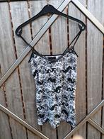 topje vero moda maat large, Kleding | Dames, Topjes, Ophalen of Verzenden, Zo goed als nieuw