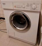 Lave-linge Miele NovoStella A, Electroménager, Lave-linge, 1200 à 1600 tours, 85 à 90 cm, 4 à 6 kg, Programme lavage à la main