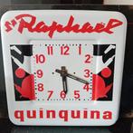 Emaille klok St Raphaél, Verzamelen, Ophalen of Verzenden, Gebruikt, Gebruiksvoorwerp