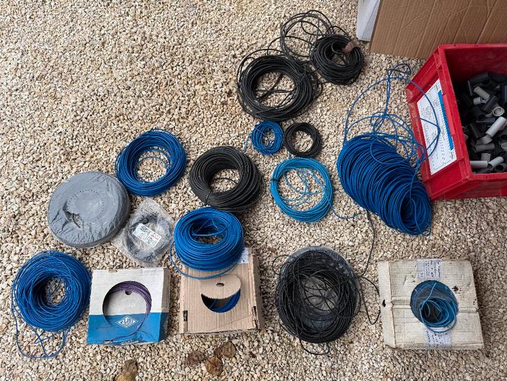 Groot lot VOB kabels & elektriciteit materiaal, Bricolage & Construction, Électricité & Câbles, Neuf, Câble ou Fil électrique