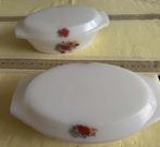 2 vintage Arcopal ovenschotels met deksel – perf. Staat, Huis en Inrichting, Overige materialen, Nieuw, Ophalen of Verzenden, Schaal of Schalen