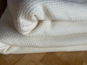 Stof wol voor mantel  beschikbaar voor biedingen