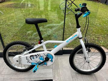 Kinderfiets beschikbaar voor biedingen