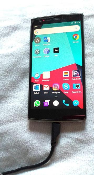Smartphone OnePlus One - 64 Go + câble, Télécoms, Enlèvement ou Envoi
