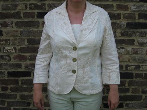 Mooi bewerkt jasje – Gerry Weber  – maat 44, Kleding | Dames, Jasjes, Kostuums en Pakken, Gedragen, Jasje, Maat 42/44 (L), Wit