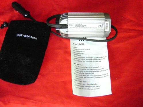 Power go lader, inverter 12-220volt, 120Watt, Auto diversen, Autonavigatie, Gebruikt, Ophalen of Verzenden