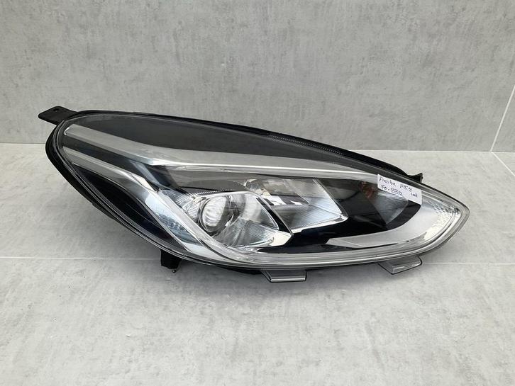 KOPLAMP FORD FIESTA MK8 LED  L1BB-13E014-CE RECHTS FO-8312, Autos : Pièces & Accessoires, Éclairage, Utilisé, 6 mois de garantie