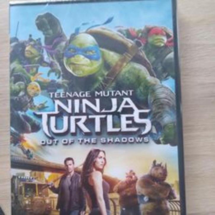 Nieuwe DVD Teenage mutant Ninja Turtles out of the shadows, Cd's en Dvd's, Dvd's | Tekenfilms en Animatie, Nieuw in verpakking