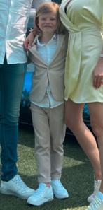 Beige kostuum jongens Zara, Kinderen en Baby's, Kinderkleding | Maat 128, Overige typen, Ophalen of Verzenden, Zo goed als nieuw