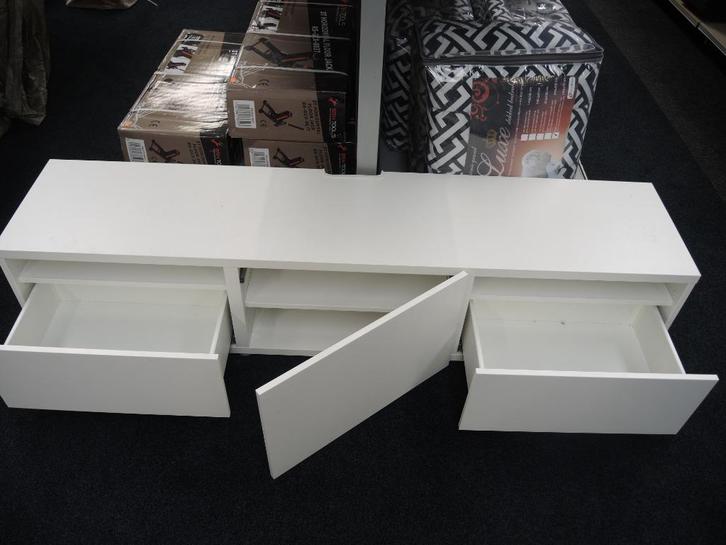 Tv kast wit 180 cm, Huis en Inrichting, Kasten |Televisiemeubels, Gebruikt, Minder dan 100 cm, 150 tot 200 cm, 25 tot 50 cm, Overige houtsoorten