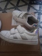 Sneaker maat 32, Enfants & Bébés, Vêtements de bébé | Chaussures & Chaussettes, Enlèvement, Comme neuf