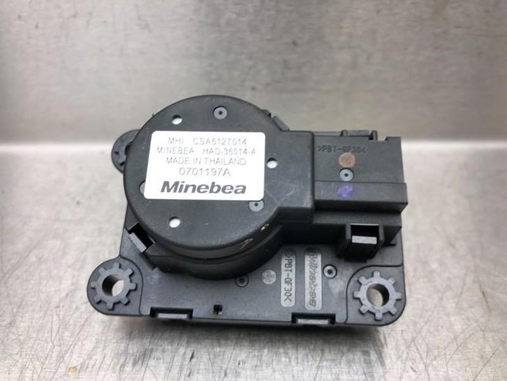 KACHELSTELMOTOR Eclipse Cross (GK / GL) (|CSA512T014|), Auto-onderdelen, Airco en Verwarming, Mitsubishi, Gebruikt