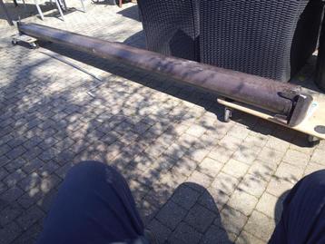 zonneluifel beschikbaar voor biedingen